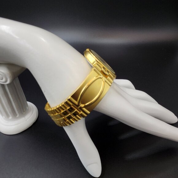 Phillip Wells Watch Gold Band Cobalt Face New Battery Elegant - Picture 3 of 9